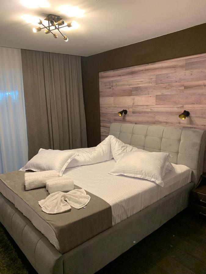 Doftana Apartaments Teşila Extérieur photo