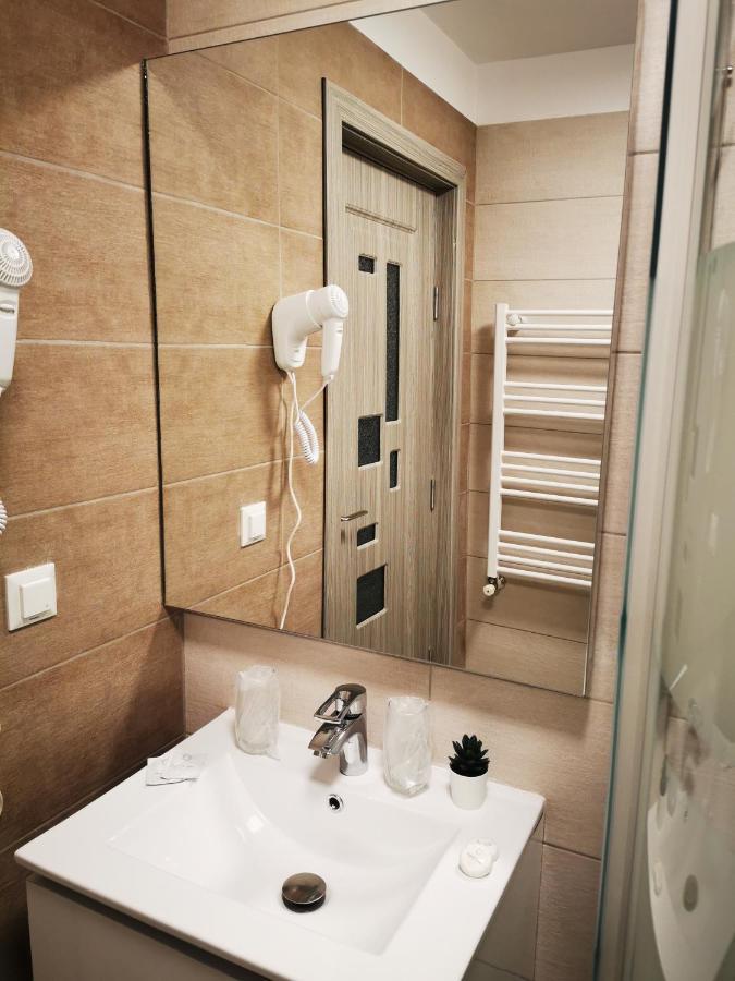 Doftana Apartaments Teşila Extérieur photo