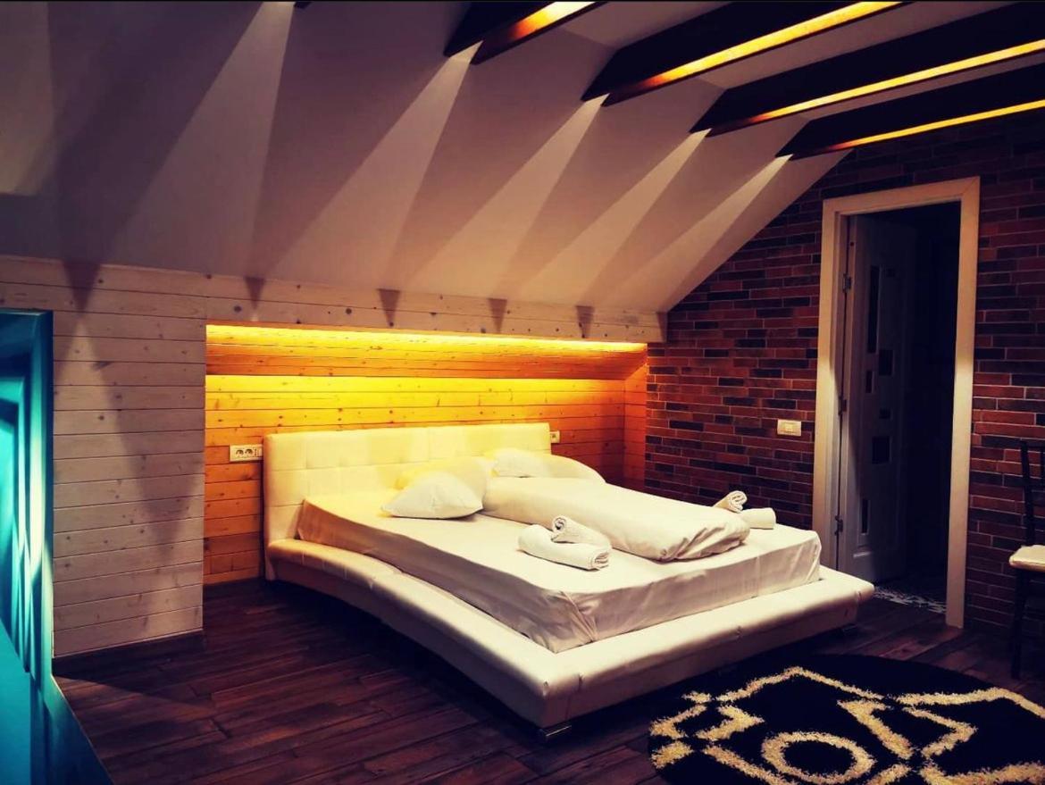 Doftana Apartaments Teşila Extérieur photo